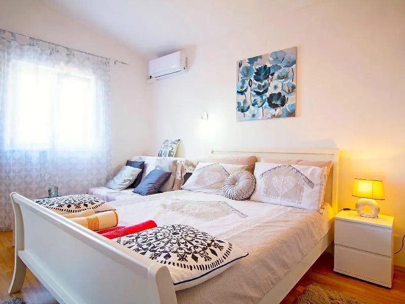 Apartments Dujo Σπλιτ